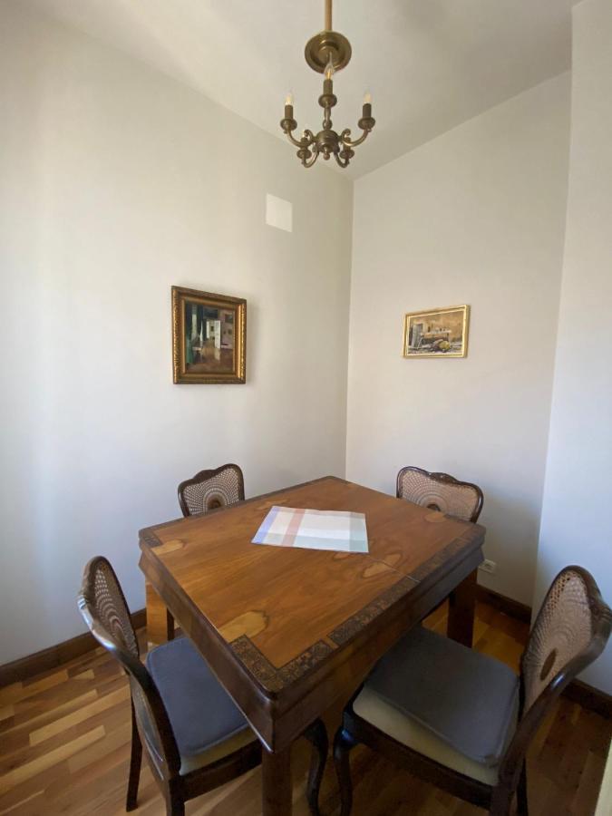 Cristian Apartment Near Old Town Timisoara Ngoại thất bức ảnh